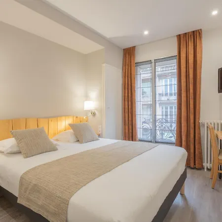 Busby Otel Nice