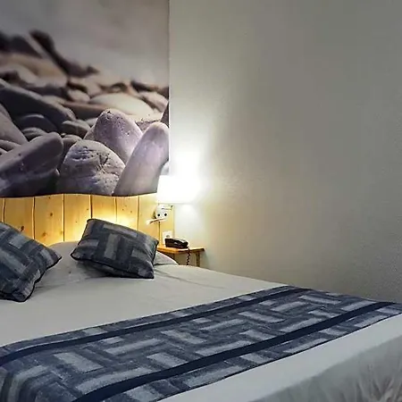Busby Hotel 3*
