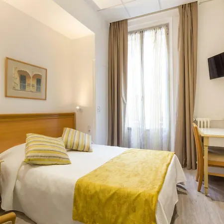 Hotel Busby Niza