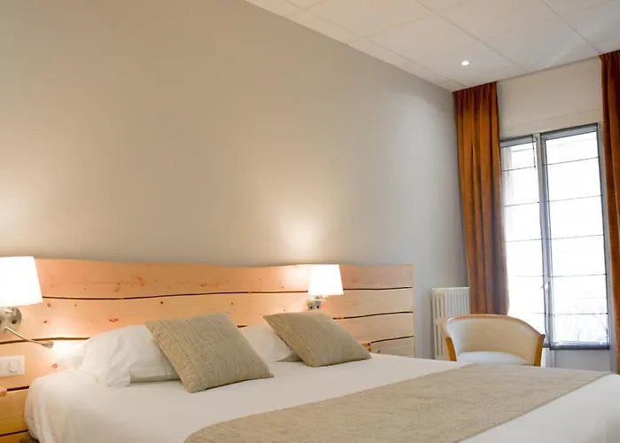 Otel Busby 3*