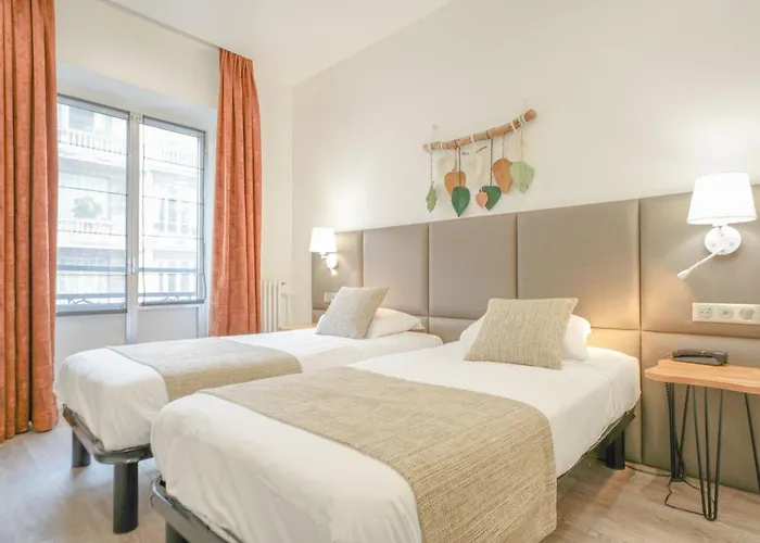 Busby מלון ניס