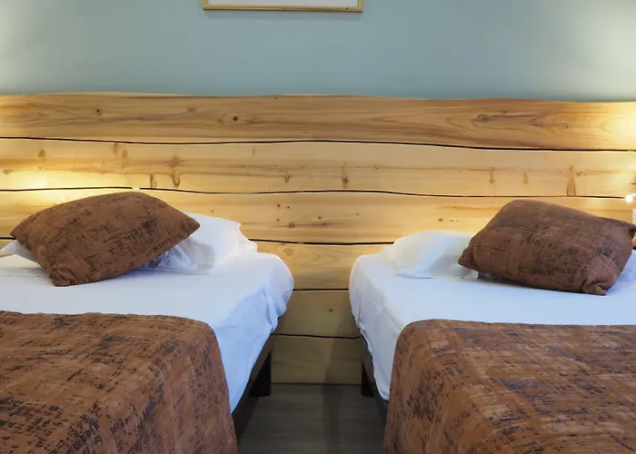 ビュスビー ニース