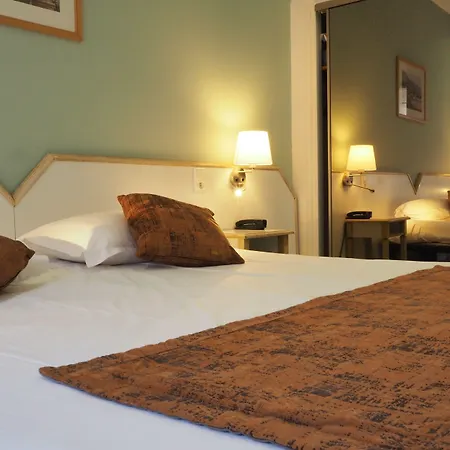 Busby Otel Nice